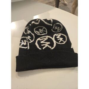 Beanie Michael's kors one size